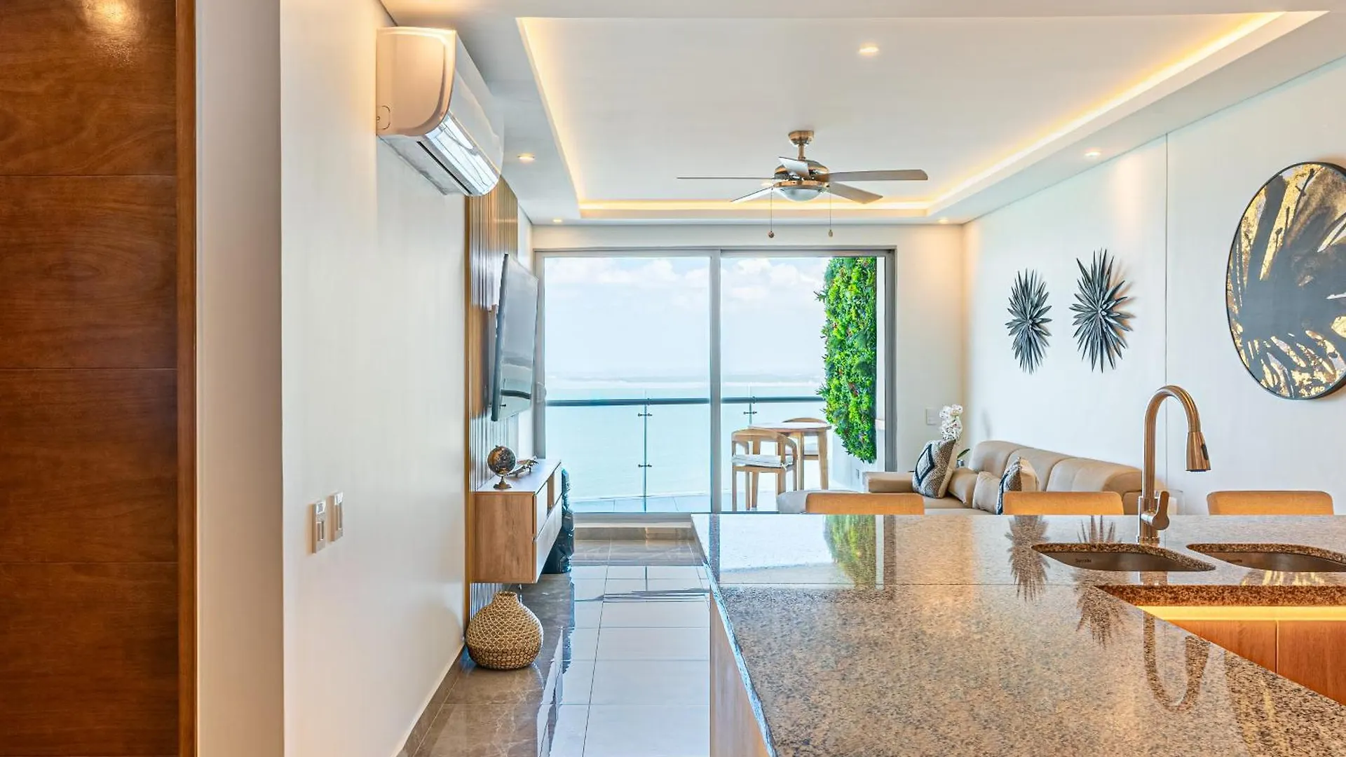 Apartment Cartagena Dreams Luxury Oceanfront Suite Wpool 4